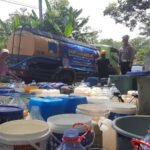 Bantu Warga, Polres Tasikmalaya Salurkan 4.000 Liter Air Bersih