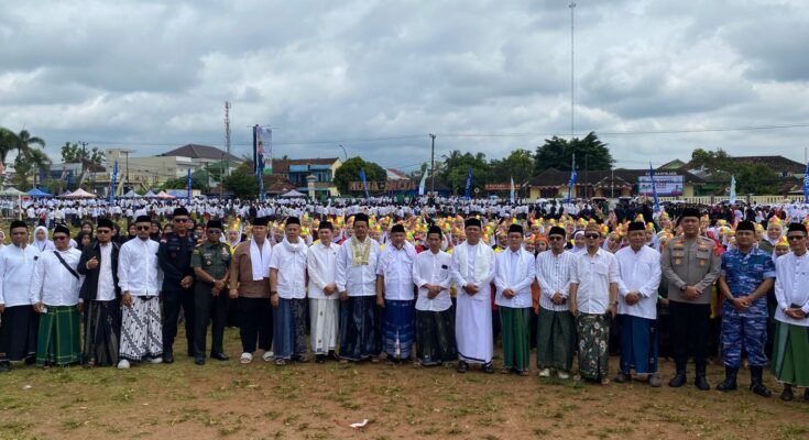 Santri Tumpah Ruah di Alun-alun Manonjaya, Peringati Satu Dekade HSN 2025 (iderakyat.com)