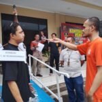Polres Tasik Gelar Rekontruksi Penganiayaan Suami Terhadap Istri, Cemburu Jadi Pemicu