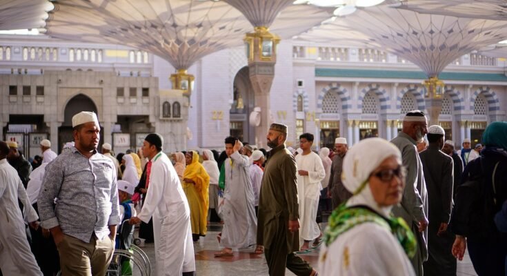 Kuota Dikurangi, Jemaah Haji Merugi Hingga Miliaran Rupiah