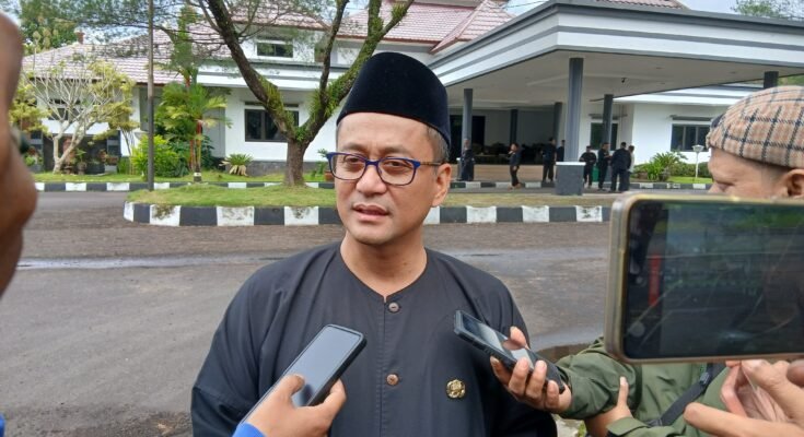 Bupati Tasikmalaya Cecep Nurul Yakin