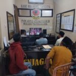 Sambut HUT Bhayangkara ke-80, Polsek Cipatujah Gelar Nobar Piala Dunia 2026 Bersama Warga